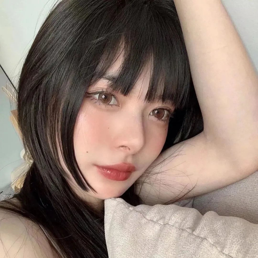 仙女座报告海报